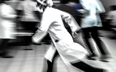 accueil 3 VĂȘtements de santĂ© et mobilitĂ© : penser la tenue pour les mĂ©tiers en mouvement